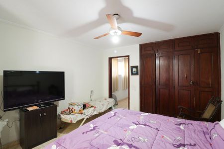 Casa à venda com 350m², 4 quartos e 2 vagas Casa à venda com 350m², 4 quartos e 2 vagasSuíte 3