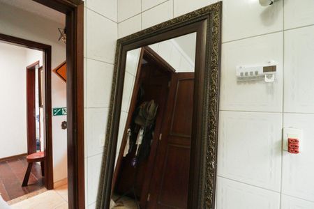 Casa à venda com 350m², 4 quartos e 2 vagas Casa à venda com 350m², 4 quartos e 2 vagasBanheiro da Suíte 2