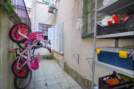 Apartamento à venda com 100m², 3 quartos e sem vagaÁrea de Serviço