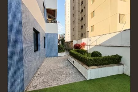 Apartamento à venda com 70m², 3 quartos e 1 vaga Apartamento à venda com 70m², 3 quartos e 1 vagaÁrea comum