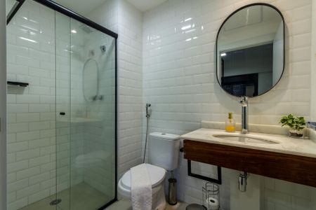 Banheiro de kitnet/studio à venda com 1 quarto, 30m² em Brooklin, São Paulo