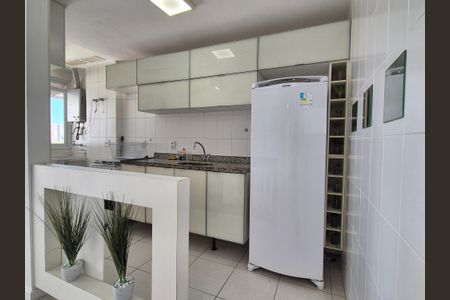 Apartamento para alugar com 70m², 2 quartos e 1 vaga Apartamento para alugar com 70m², 2 quartos e 1 vagaCozinha