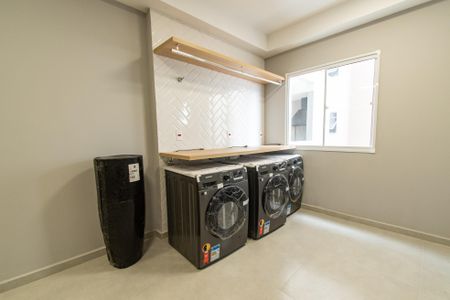 Apartamento à venda com 20m², 1 quarto e sem vaga Apartamento à venda com 20m², 1 quarto e sem vagaLavanderia
