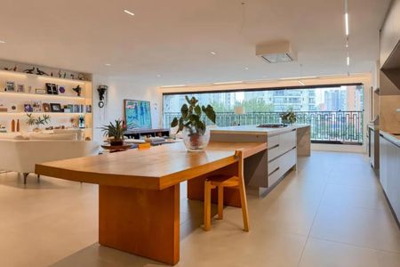 Apartamento à venda com 209m², 3 quartos e 3 vagas Apartamento à venda com 209m², 3 quartos e 3 vagasFoto 24
