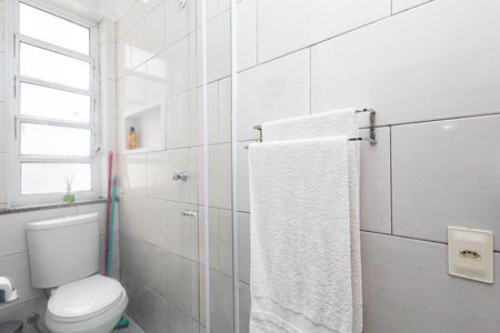 Banheiro de kitnet/studio à venda com 1 quarto, 23m² em Bela Vista, São Paulo