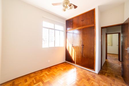 Apartamento à venda com 75m², 3 quartos e 1 vaga Apartamento à venda com 75m², 3 quartos e 1 vagaQuarto 2