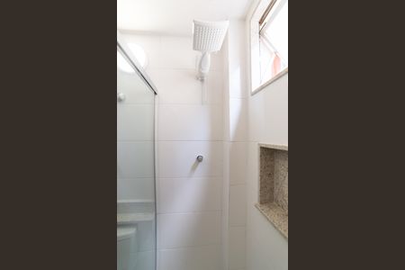 Apartamento à venda com 65m², 2 quartos e 1 vagaBanheiro Social