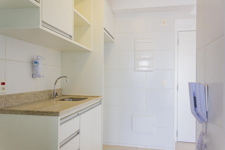 Apartamento à venda com 52m², 2 quartos e 2 vagas Apartamento à venda com 52m², 2 quartos e 2 vagasCozinha e Área de Serviço
