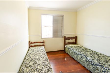 Apartamento à venda com 97m², 3 quartos e 1 vagaQuarto 2