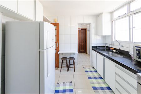 Apartamento à venda com 97m², 3 quartos e 1 vagaCozinha