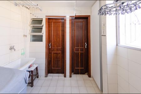 Apartamento à venda com 97m², 3 quartos e 1 vagaÁrea de serviço