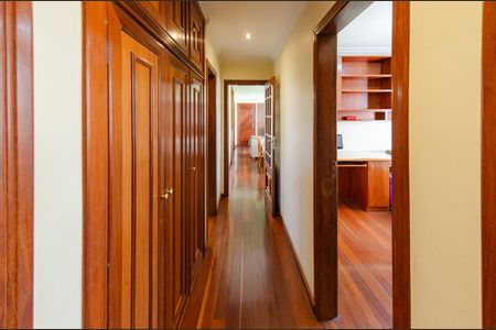 Apartamento à venda com 97m², 3 quartos e 1 vagaCorredor