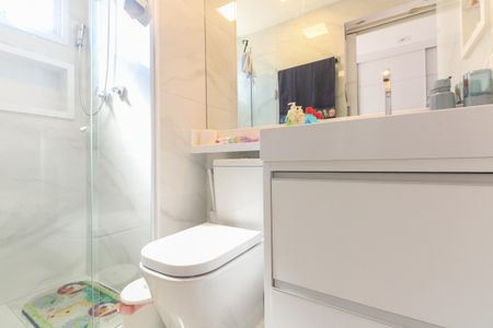 Apartamento à venda com 123m², 3 quartos e 2 vagas Apartamento à venda com 123m², 3 quartos e 2 vagasBanheiro da Suíte 1