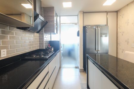 Apartamento à venda com 123m², 3 quartos e 2 vagas Apartamento à venda com 123m², 3 quartos e 2 vagasCozinha