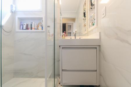 Apartamento à venda com 123m², 3 quartos e 2 vagas Apartamento à venda com 123m², 3 quartos e 2 vagasBanheiro da Suíte 2