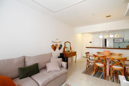 Sala  de apartamento para alugar com 2 quartos, 66m² em Sumaré, São Paulo