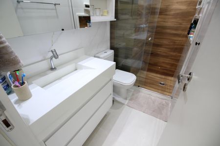 Apartamento à venda com 225m², 4 quartos e 2 vagasBanheiro Social