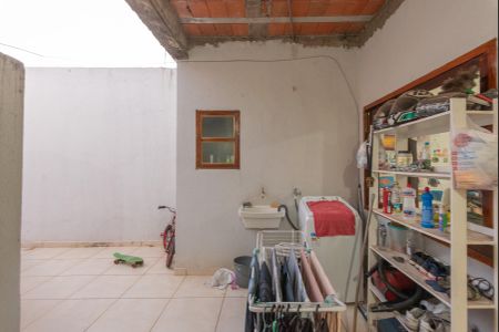 Casa à venda com 250m², 4 quartos e 3 vagas Casa à venda com 250m², 4 quartos e 3 vagasÁrea de Serviço