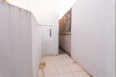 Casa à venda com 250m², 4 quartos e 3 vagas Casa à venda com 250m², 4 quartos e 3 vagasCasa 2- Quintal