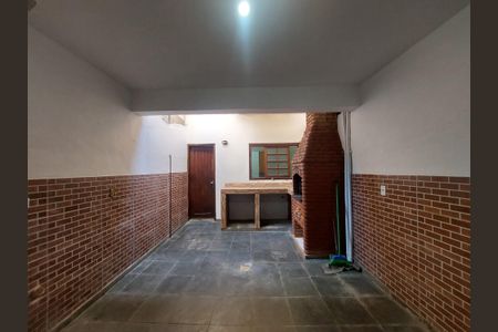 Casa de condomínio à venda com 80m², 2 quartos e 3 vagas Casa de condomínio à venda com 80m², 2 quartos e 3 vagasÁrea Externa