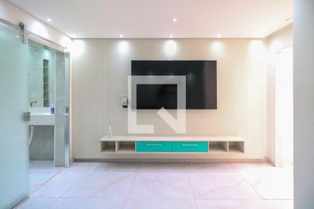 Casa à venda com 237m², 2 quartos e 2 vagas