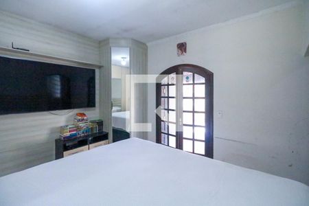 Casa à venda com 237m², 2 quartos e 2 vagas