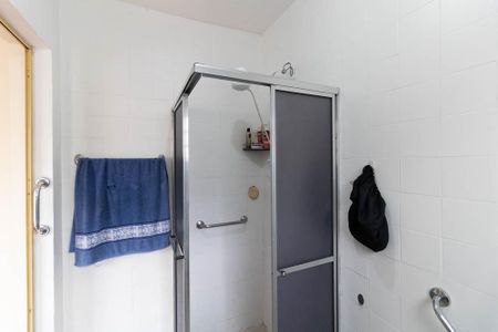 Casa à venda com 200m², 5 quartos e 1 vaga Casa à venda com 200m², 5 quartos e 1 vagaBanheiro da Casa 2