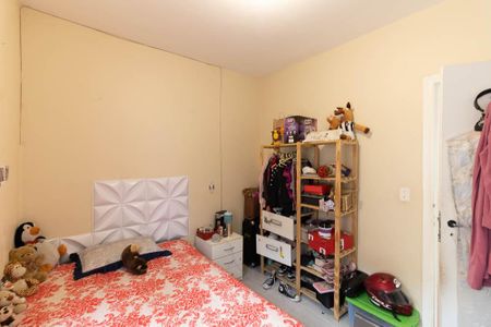 Casa à venda com 200m², 5 quartos e 1 vaga Casa à venda com 200m², 5 quartos e 1 vagaSuíte da Casa 1