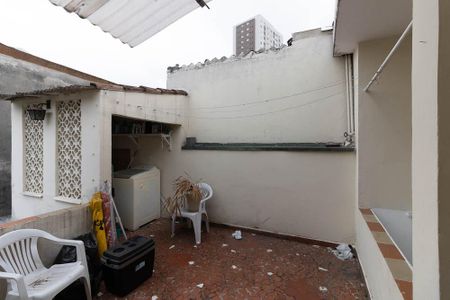 Casa à venda com 200m², 5 quartos e 1 vaga Casa à venda com 200m², 5 quartos e 1 vagaQuintal da Casa 2