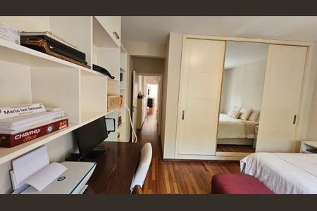 Apartamento à venda com 190m², 3 quartos e 2 vagas