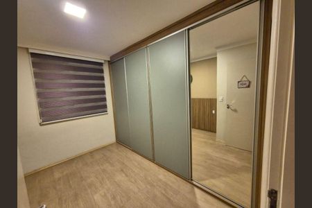 Apartamento à venda com 3 quartos, 75m² em Jardim Ester Yolanda, São Paulo
