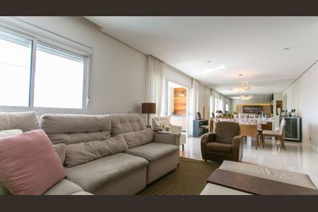 Apartamento à venda com 3 quartos, 175m² em Vila Cordeiro, São Paulo