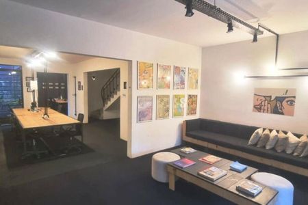 Casa à venda com 8 quartos, 250m² em Vila Madalena, São Paulo