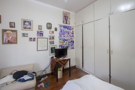 Casa para alugar com 315m², 5 quartos e 4 vagas Casa para alugar com 315m², 5 quartos e 4 vagasQuarto