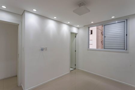 Apartamento à venda com 68m², 2 quartos e 1 vaga Apartamento à venda com 68m², 2 quartos e 1 vagaSuíte