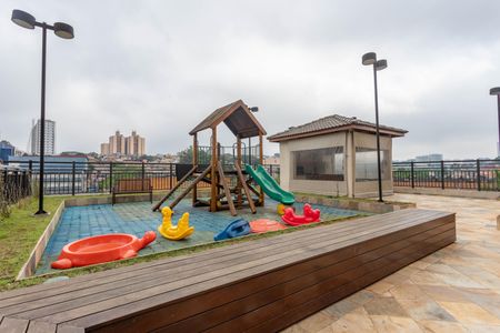 Apartamento à venda com 68m², 2 quartos e 1 vaga Apartamento à venda com 68m², 2 quartos e 1 vagaÁrea comum - Playground