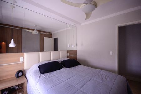 Apartamento à venda com 86m², 2 quartos e 2 vagas Apartamento à venda com 86m², 2 quartos e 2 vagasSuíte