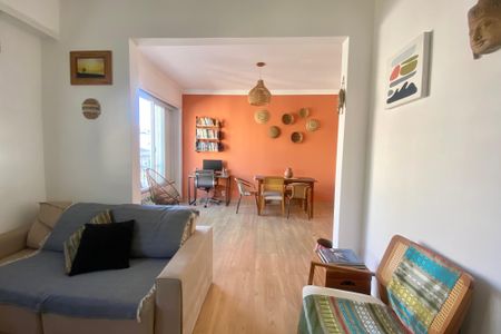 Apartamento à venda com 76m², 2 quartos e 1 vaga Apartamento à venda com 76m², 2 quartos e 1 vagaSala