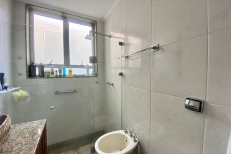 Apartamento à venda com 76m², 2 quartos e 1 vaga Apartamento à venda com 76m², 2 quartos e 1 vagaBanheiro