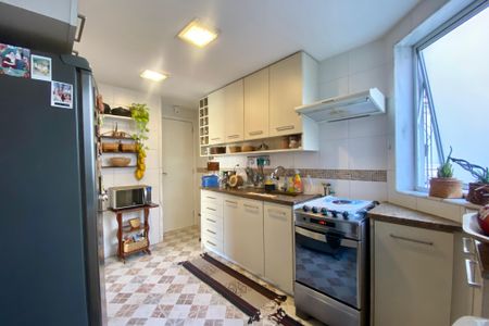 Apartamento à venda com 76m², 2 quartos e 1 vaga Apartamento à venda com 76m², 2 quartos e 1 vagaCozinha