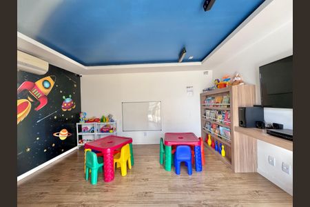Apartamento à venda com 93m², 3 quartos e 2 vagas Apartamento à venda com 93m², 3 quartos e 2 vagasÁrea comum - Brinquedoteca