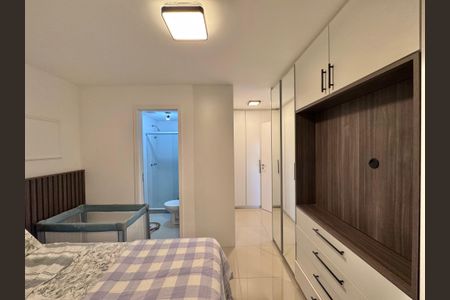 Apartamento à venda com 93m², 3 quartos e 2 vagas Apartamento à venda com 93m², 3 quartos e 2 vagasSuíte 1