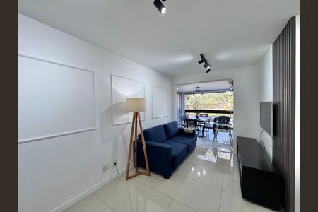 Sala de apartamento para alugar com 3 quartos, 93m² em Recreio dos Bandeirantes, Rio de Janeiro