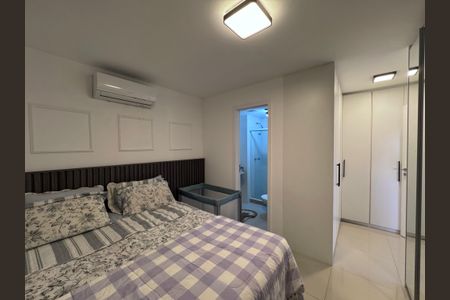 Apartamento à venda com 93m², 3 quartos e 2 vagas Apartamento à venda com 93m², 3 quartos e 2 vagasSuíte 1