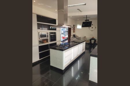 Casa à venda com 565m², 4 quartos e 10 vagas