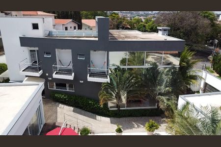 Casa à venda com 565m², 4 quartos e 10 vagas