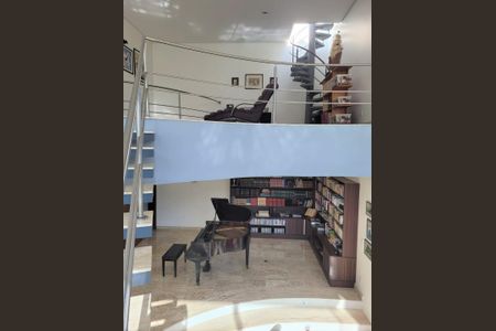 Casa à venda com 565m², 4 quartos e 10 vagas