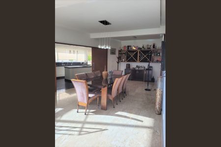 Casa à venda com 4 quartos, 565m² em Jardim Paraíso, Campinas