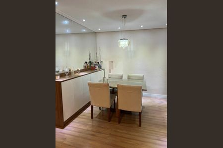 Apartamento à venda com 65m², 2 quartos e 1 vaga