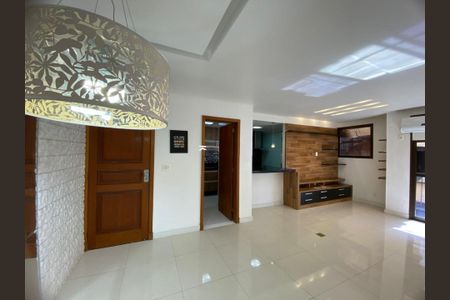 Apartamento à venda com 103m², 3 quartos e 1 vaga